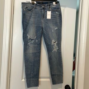 NWT Judy Blue Mid Rise skinny fit size 15 jeans